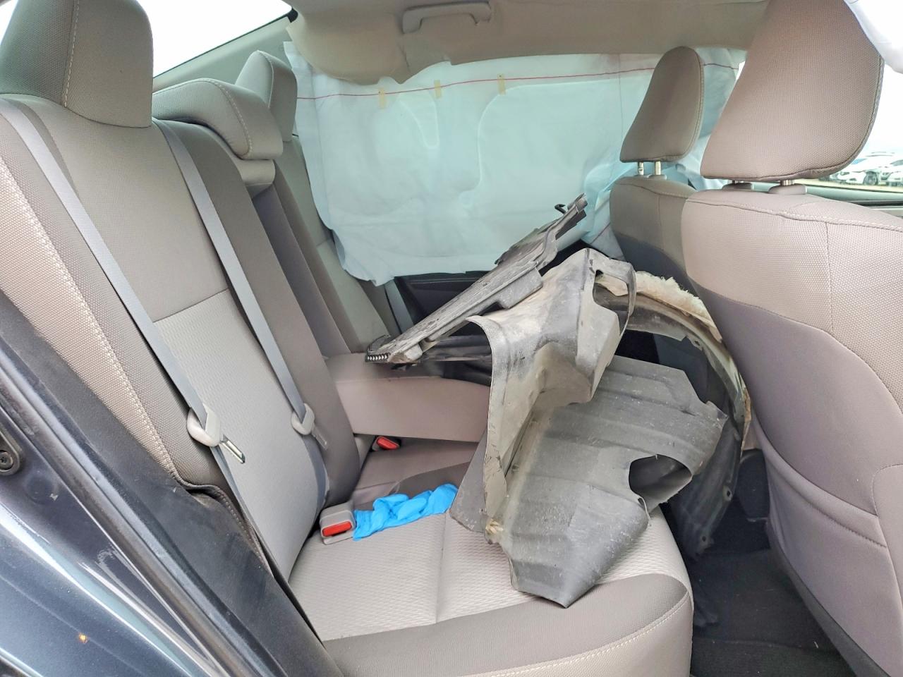 2018 TOYOTA COROLLA L photo 10