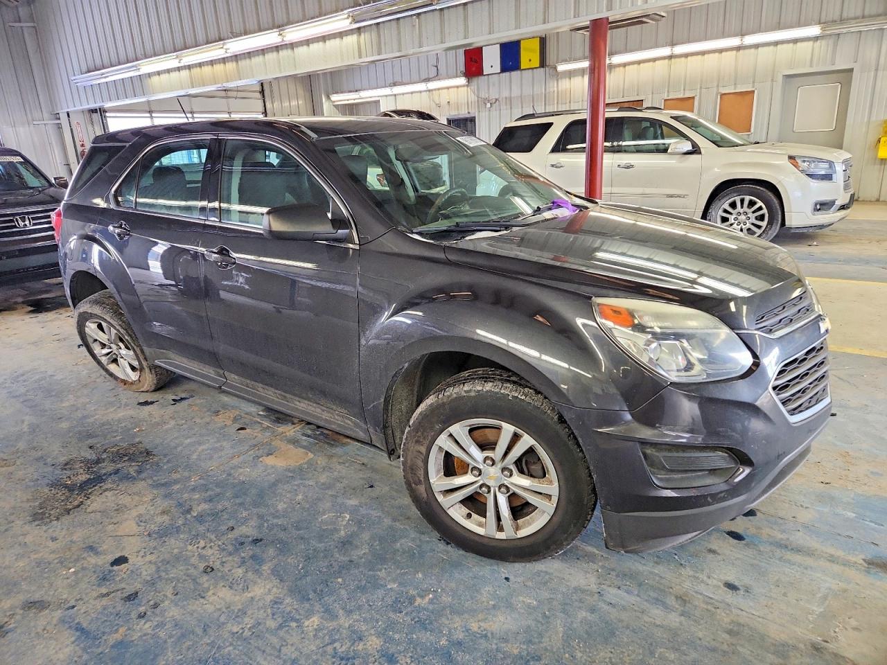 2016 CHEVROLET EQUINOX LS photo 4