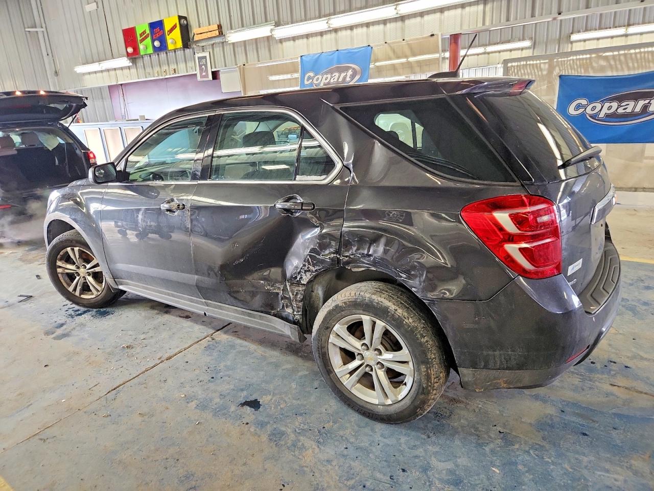 2016 CHEVROLET EQUINOX LS photo 2