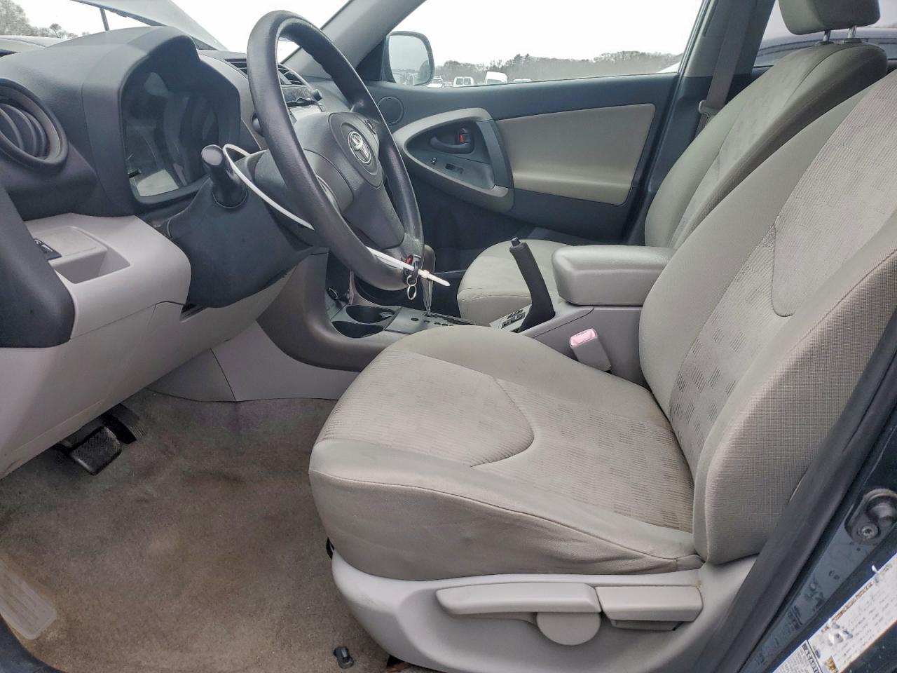 2009 TOYOTA RAV4 photo 7
