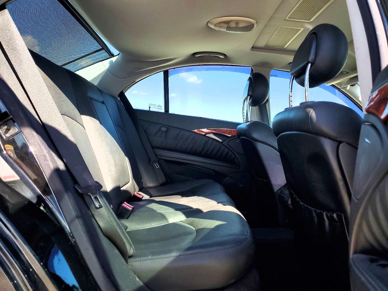 2005 MERCEDES-BENZ E 320 CDI photo 10