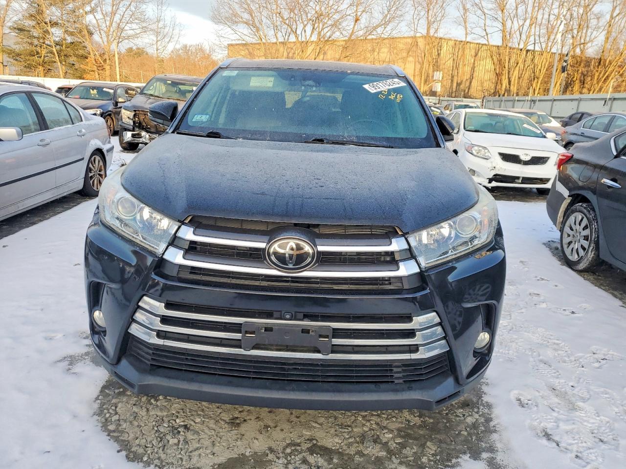 2018 TOYOTA HIGHLANDER LIMITED photo 5