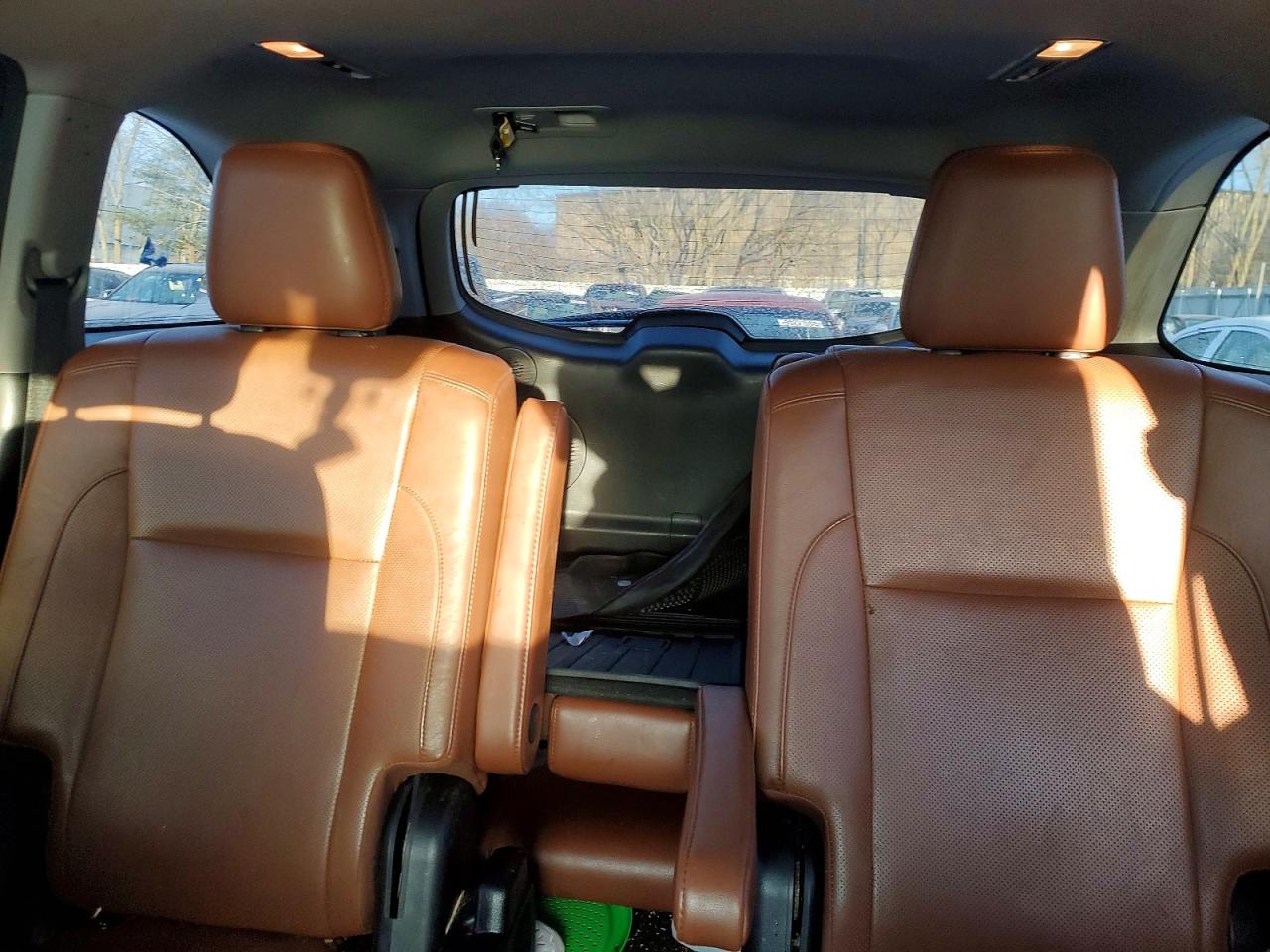2018 TOYOTA HIGHLANDER LIMITED photo 10