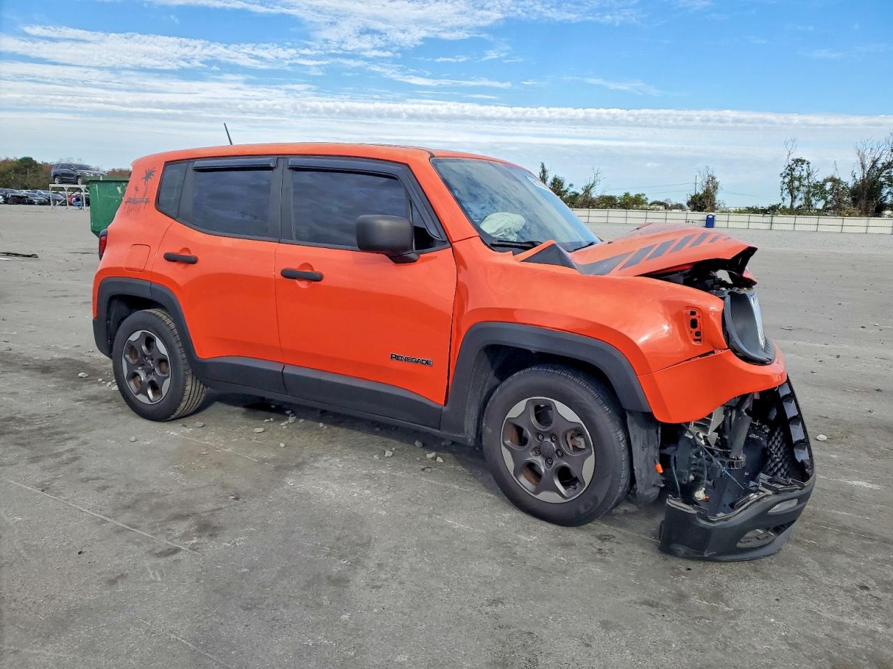 2015 JEEP RENEGADE SPORT photo 7