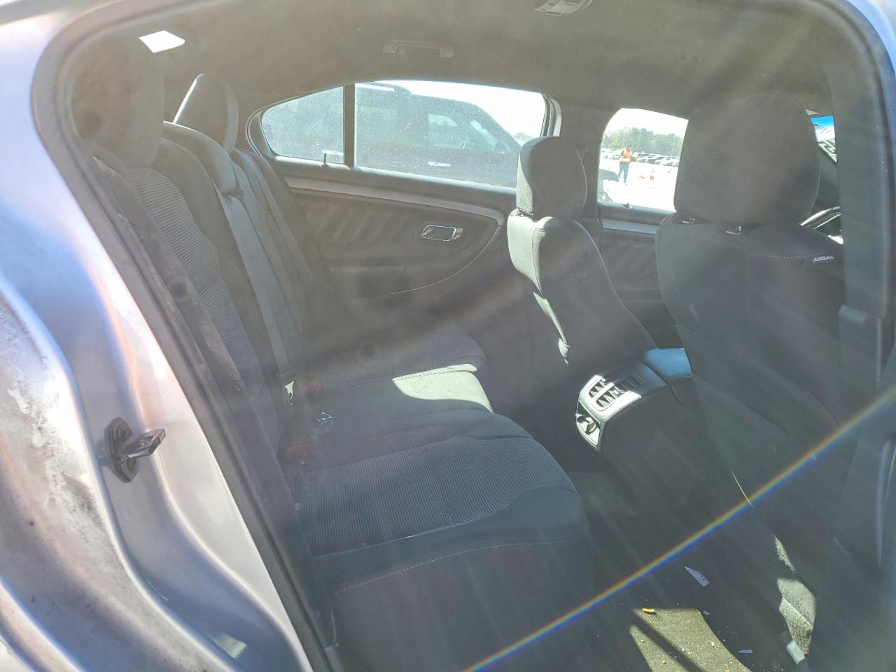 2015 FORD TAURUS SEL photo 10