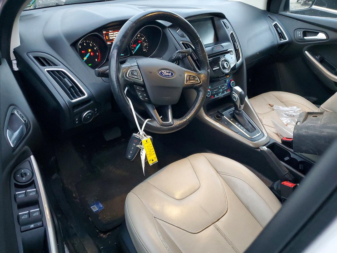 2018 FORD FOCUS TITANIUM photo 8