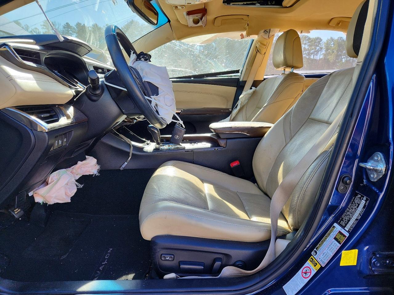 2013 TOYOTA AVALON HYBRID photo 13