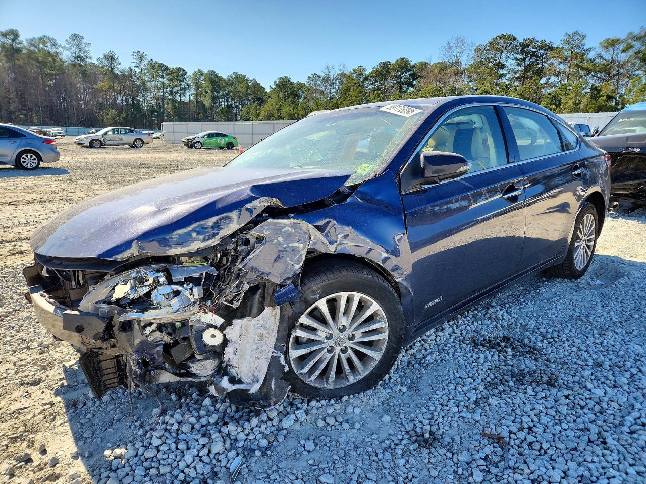 2013 TOYOTA AVALON
