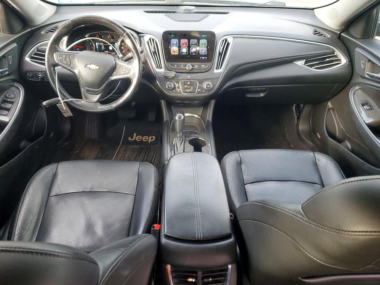 2017 CHEVROLET MALIBU LT photo 8