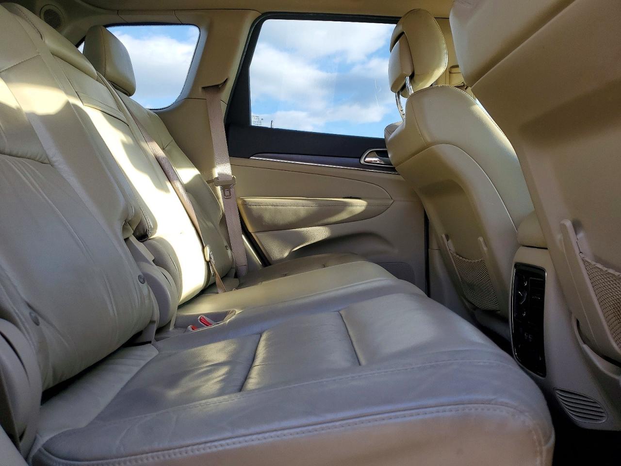 2015 JEEP GRAND CHEROKEE LIMITED photo 11
