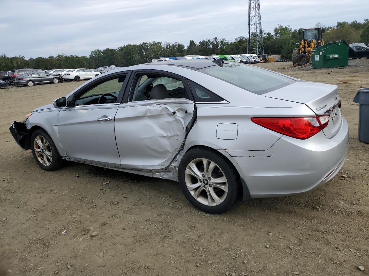 2012 HYUNDAI SONATA SE photo 2