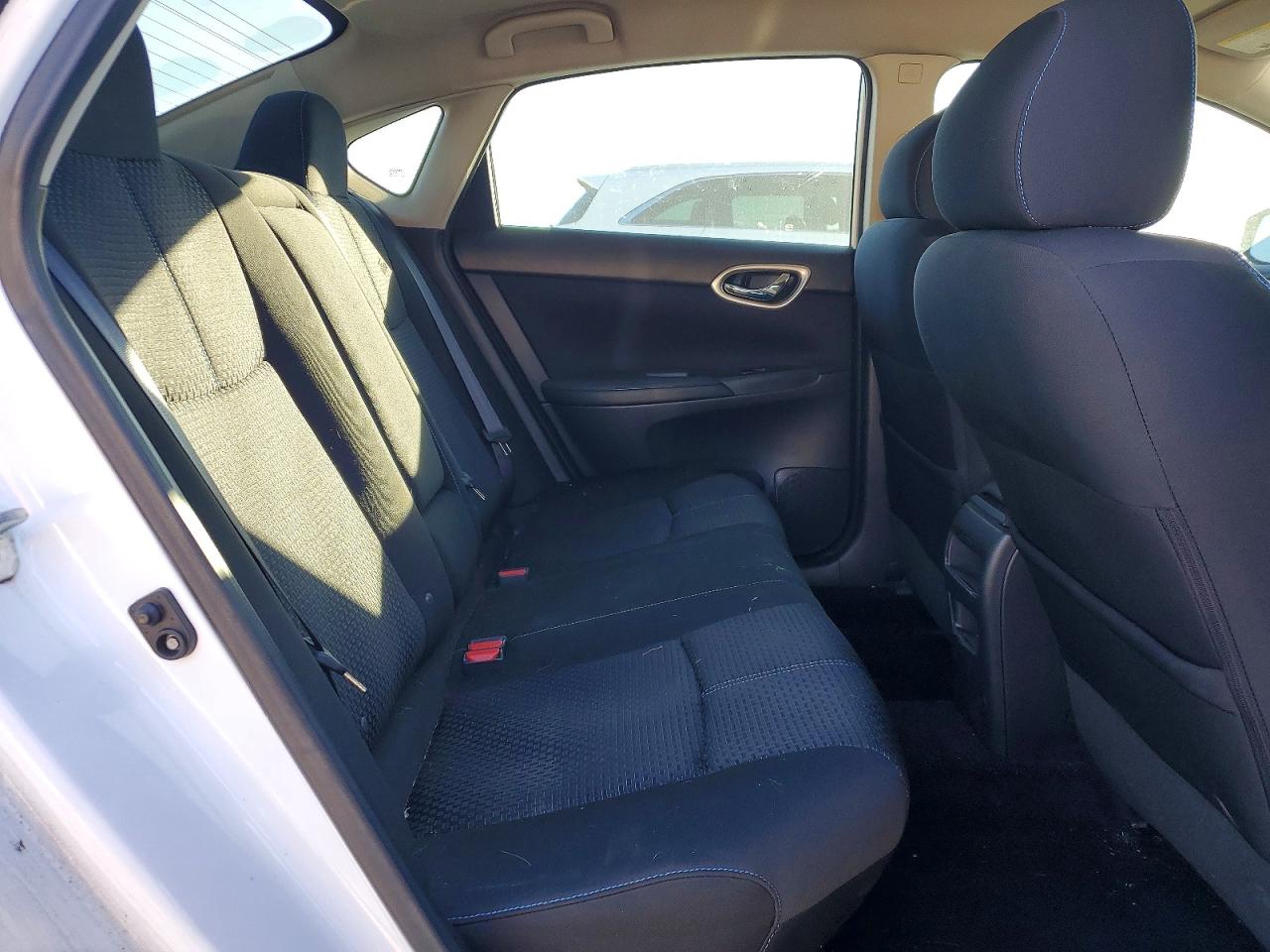 2017 NISSAN SENTRA S photo 10