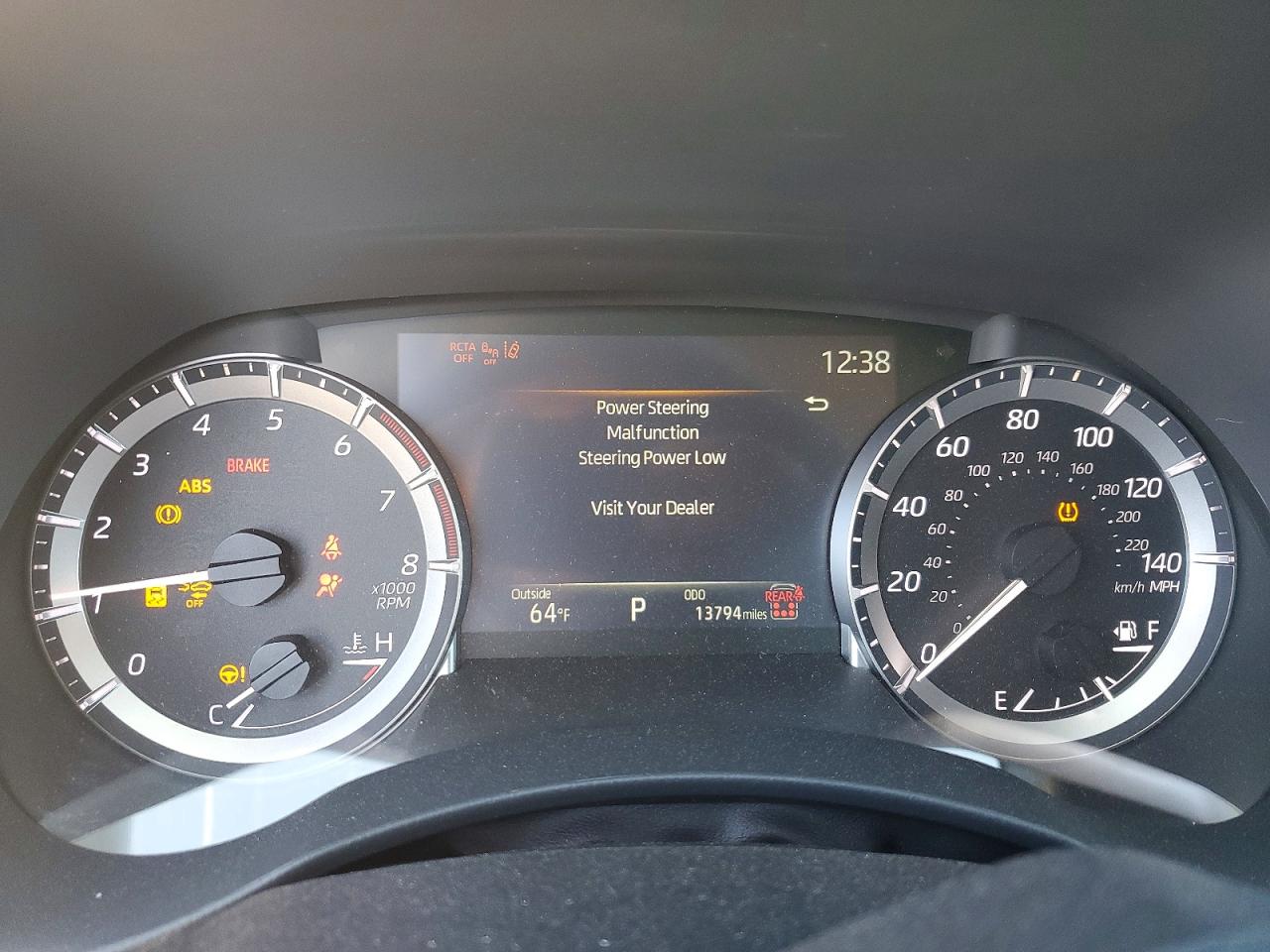 2024 TOYOTA HIGHLANDER LE photo 9