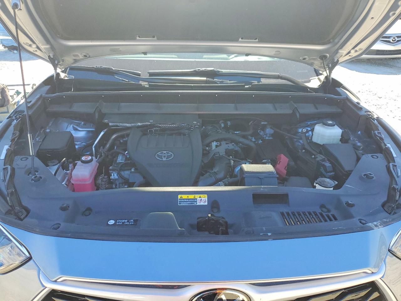 2024 TOYOTA HIGHLANDER LE photo 12