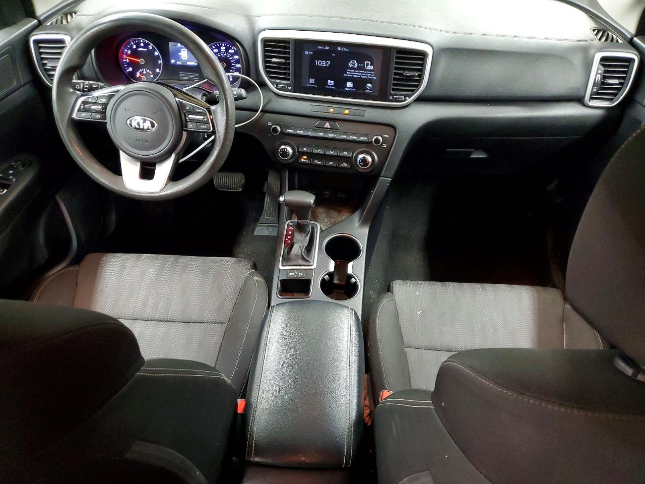 2020 KIA SPORTAGE LX photo 8
