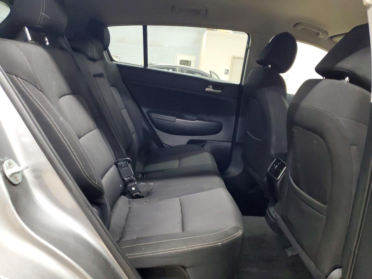 2020 KIA SPORTAGE LX photo 11