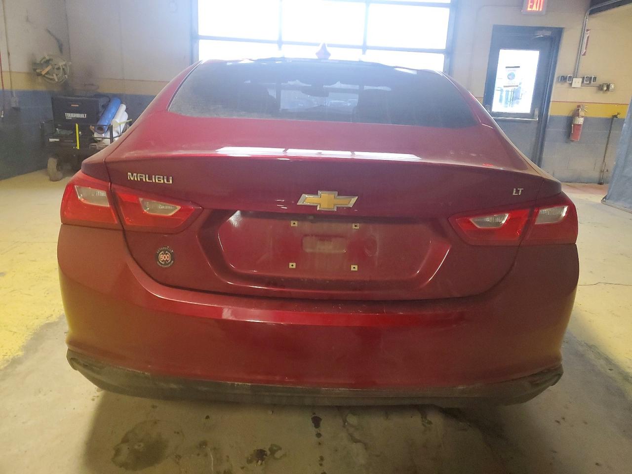 2018 CHEVROLET MALIBU LT photo 6