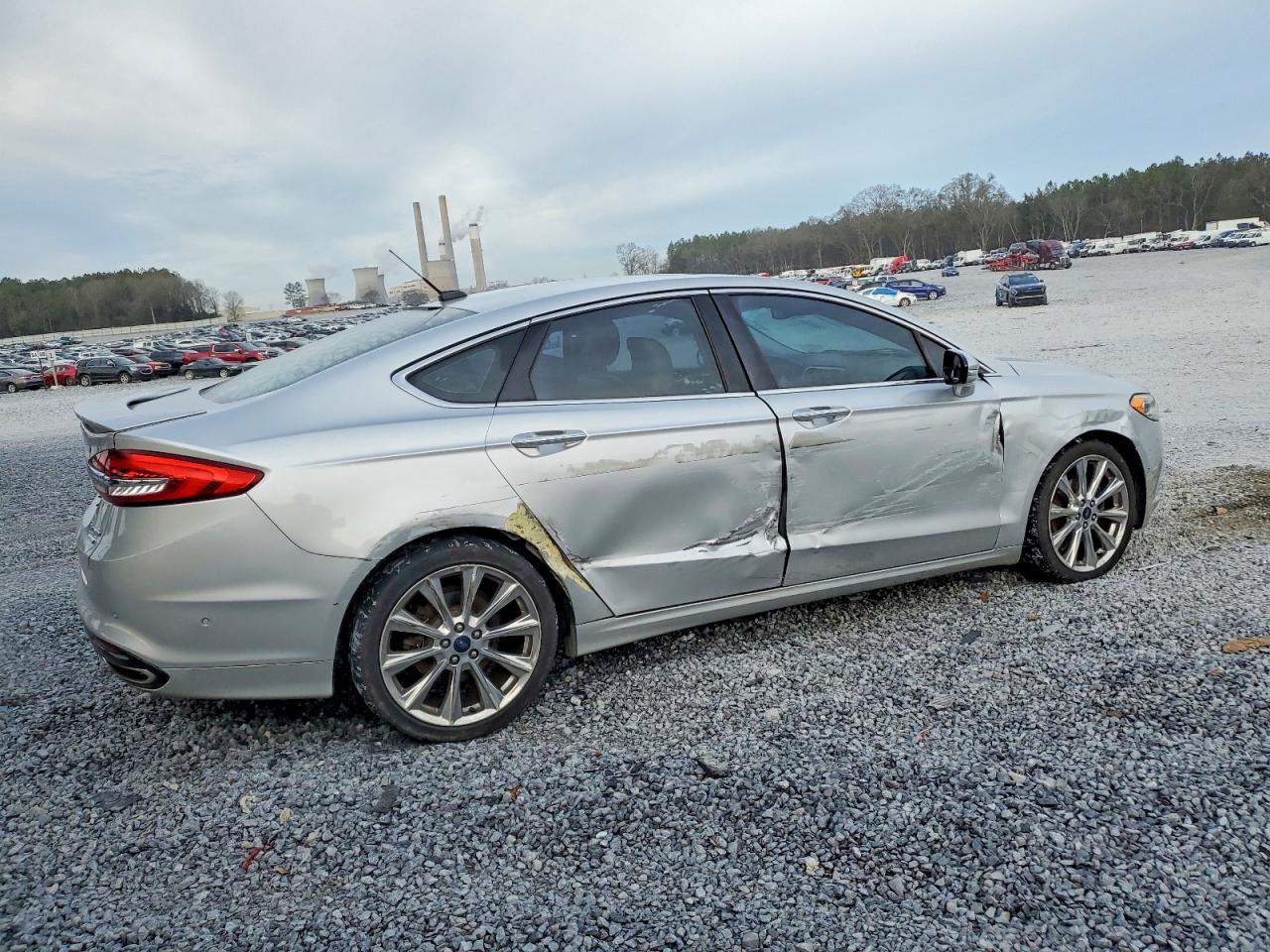 2017 FORD FUSION TITANIUM photo 3