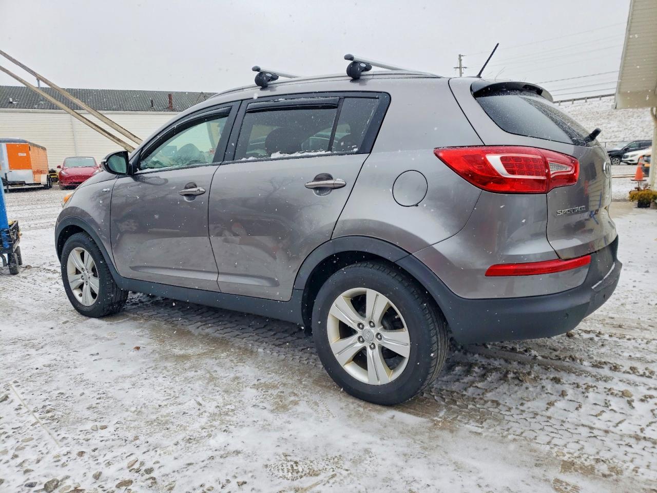 2012 KIA SPORTAGE LX photo 2