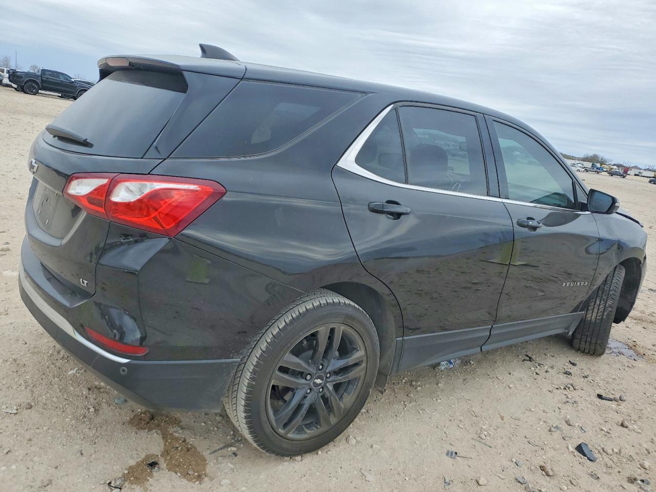2020 CHEVROLET EQUINOX LT photo 3