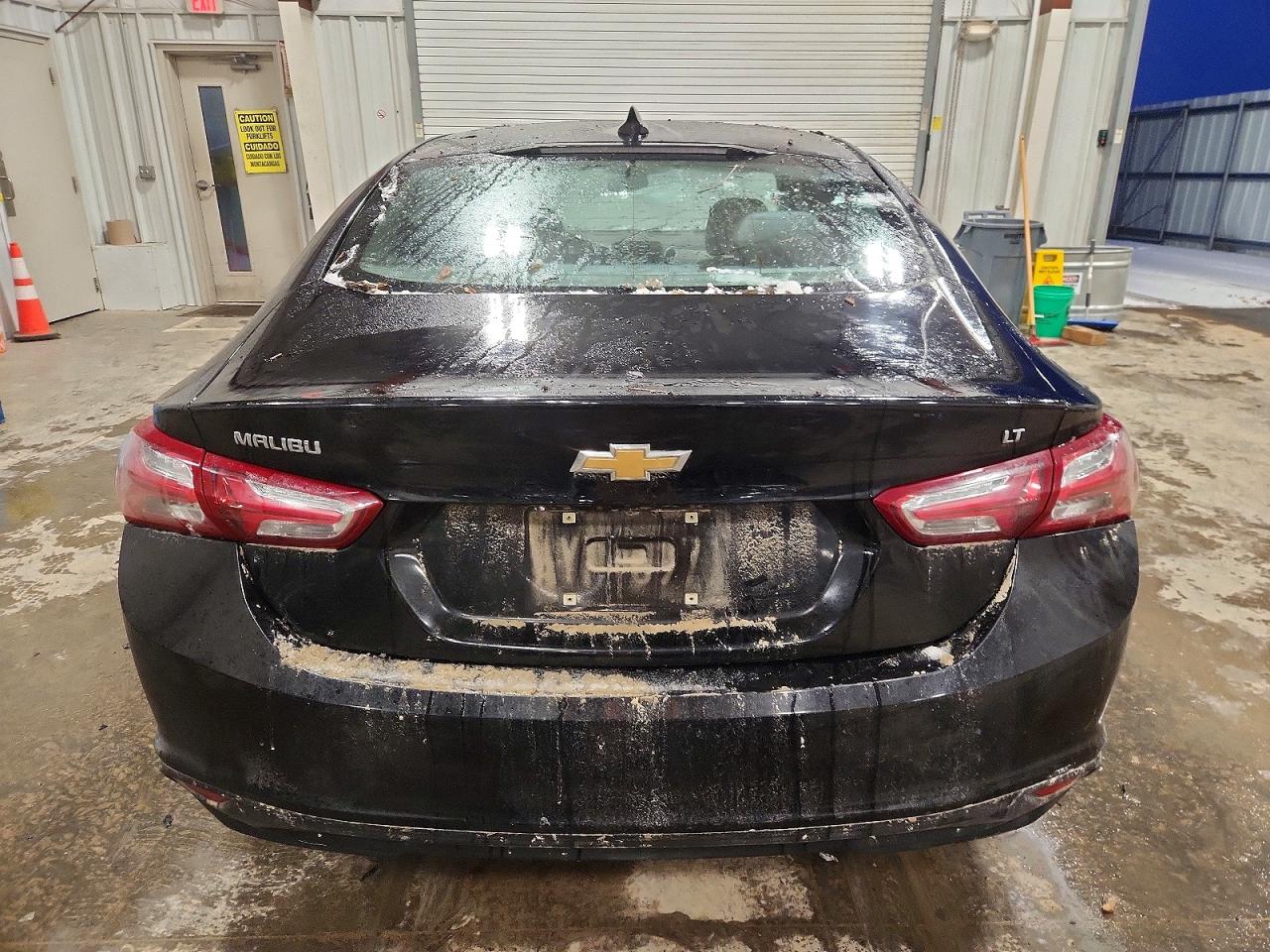 2022 CHEVROLET MALIBU LT photo 6