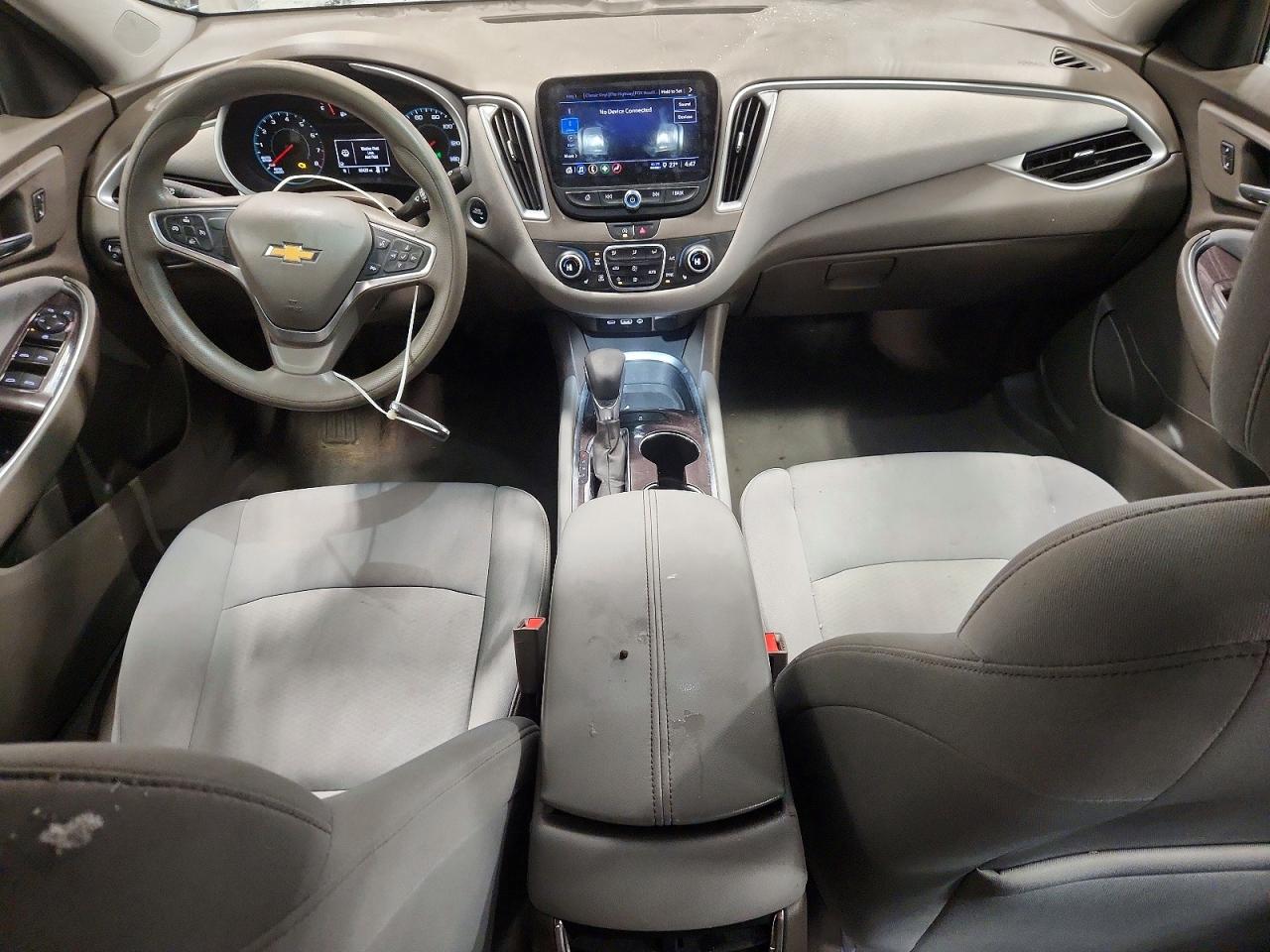 2022 CHEVROLET MALIBU LT photo 8