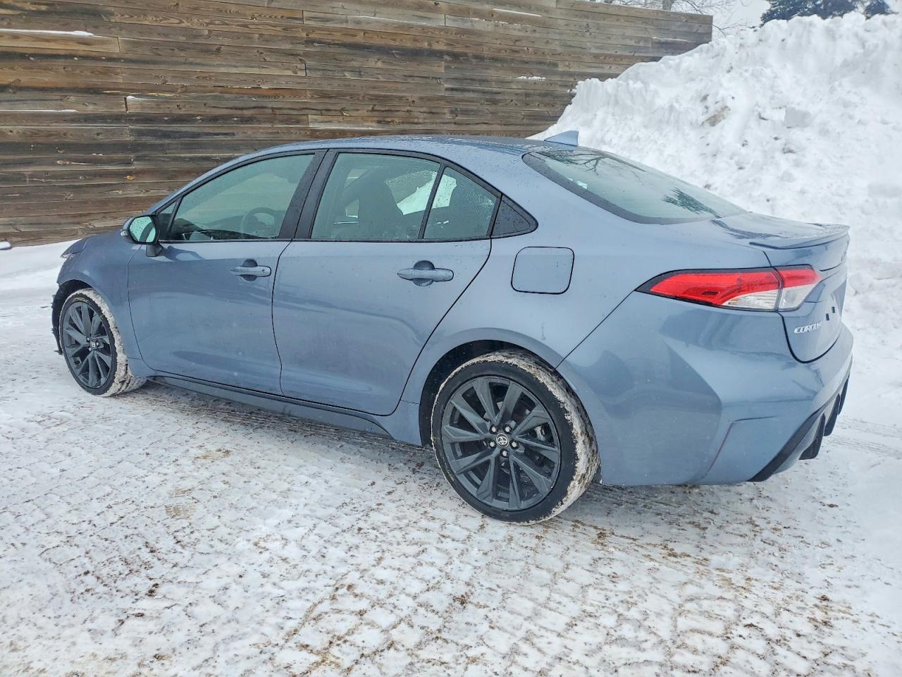 2024 TOYOTA COROLLA SE photo 3