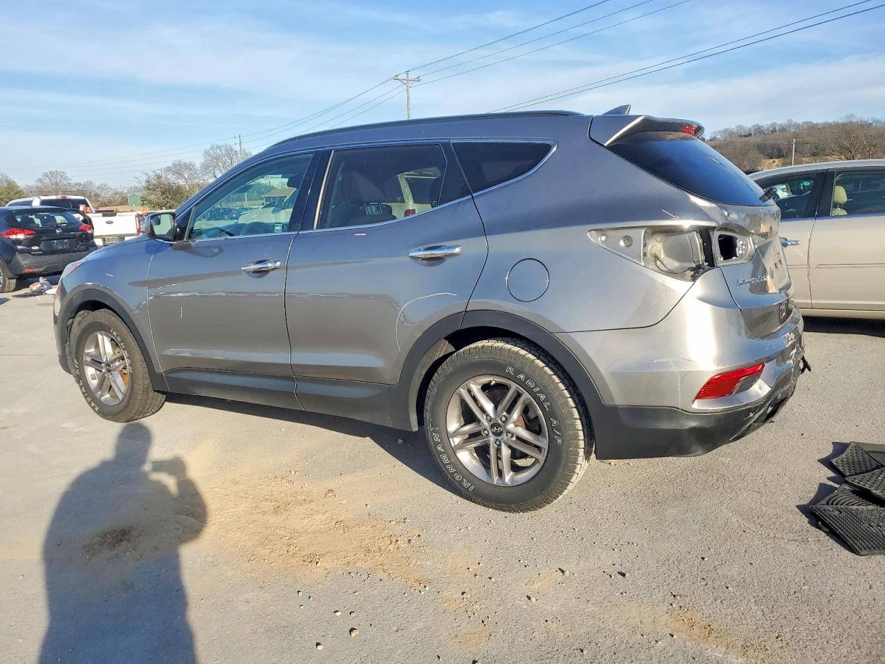 2017 HYUNDAI SANTA FE SPORT photo 2