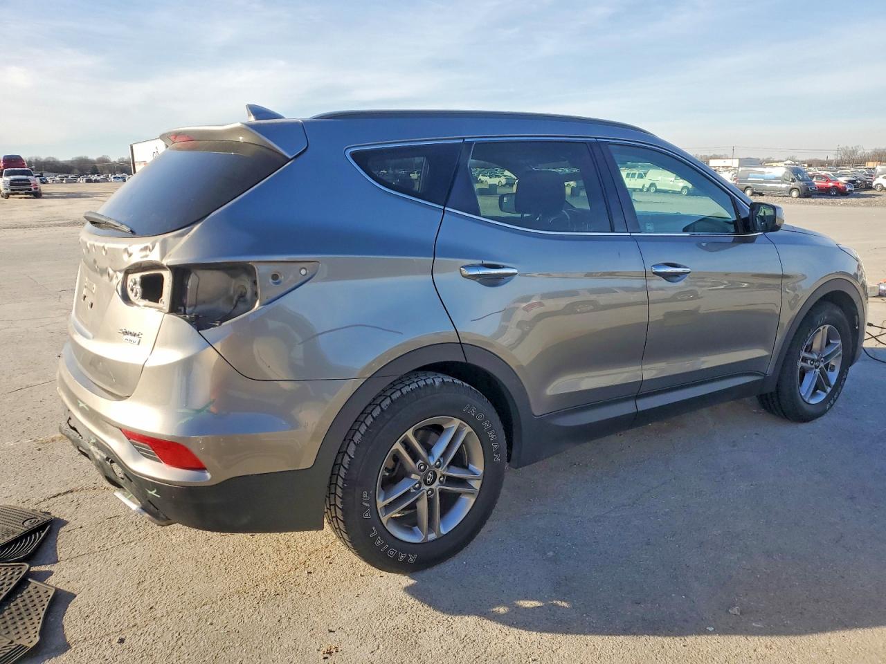 2017 HYUNDAI SANTA FE SPORT photo 3