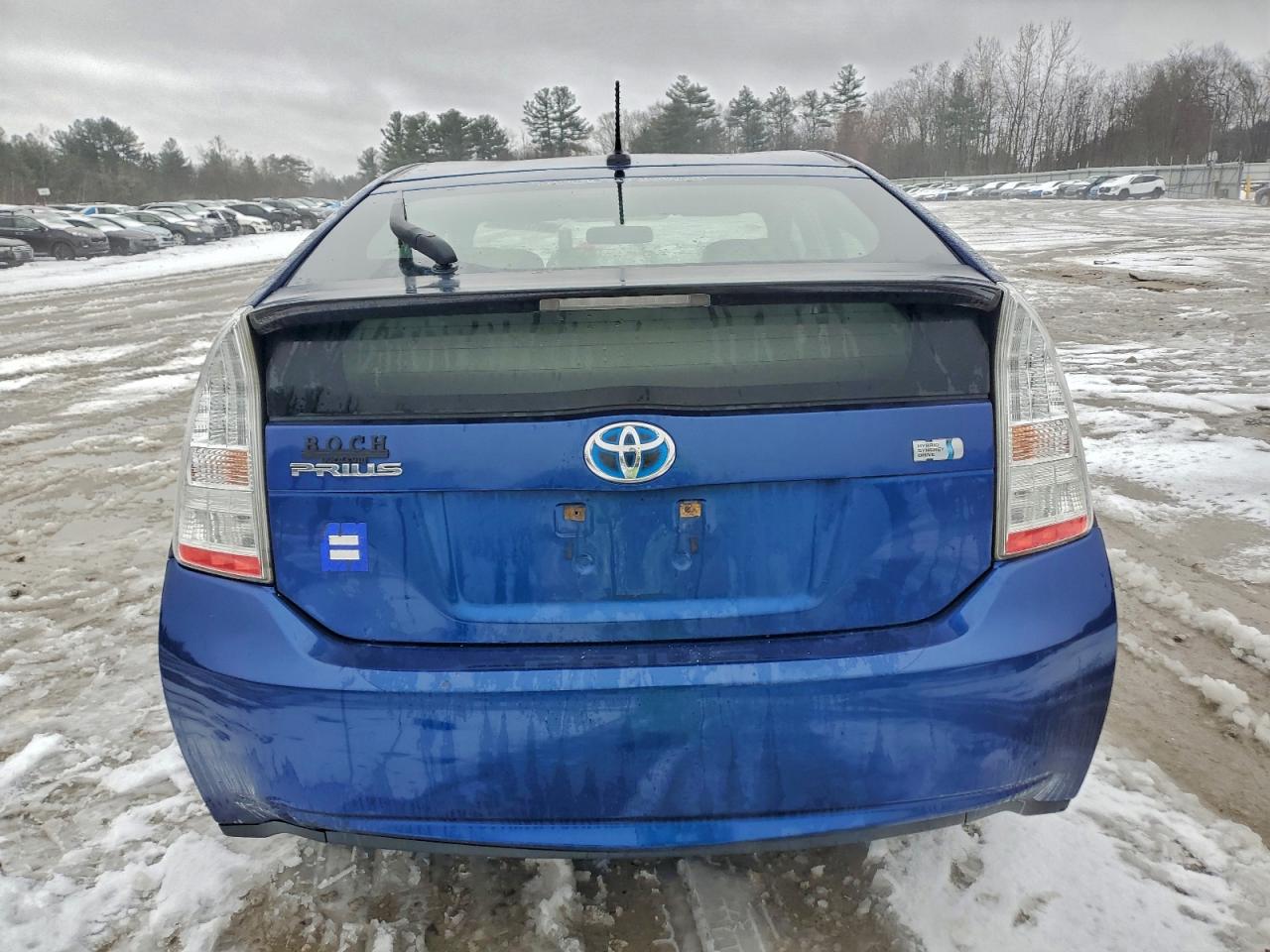 2010 TOYOTA PRIUS photo 6