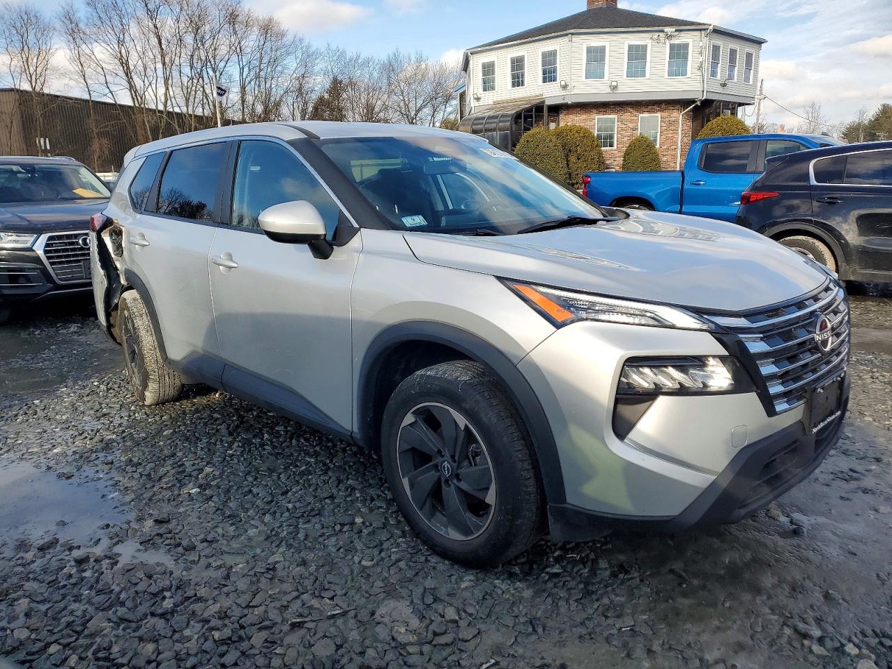 2024 NISSAN ROGUE SV photo 7