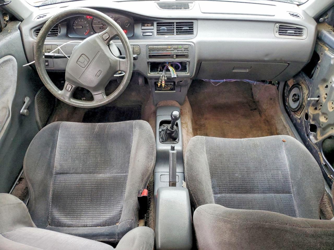 1995 HONDA CIVIC DX photo 8