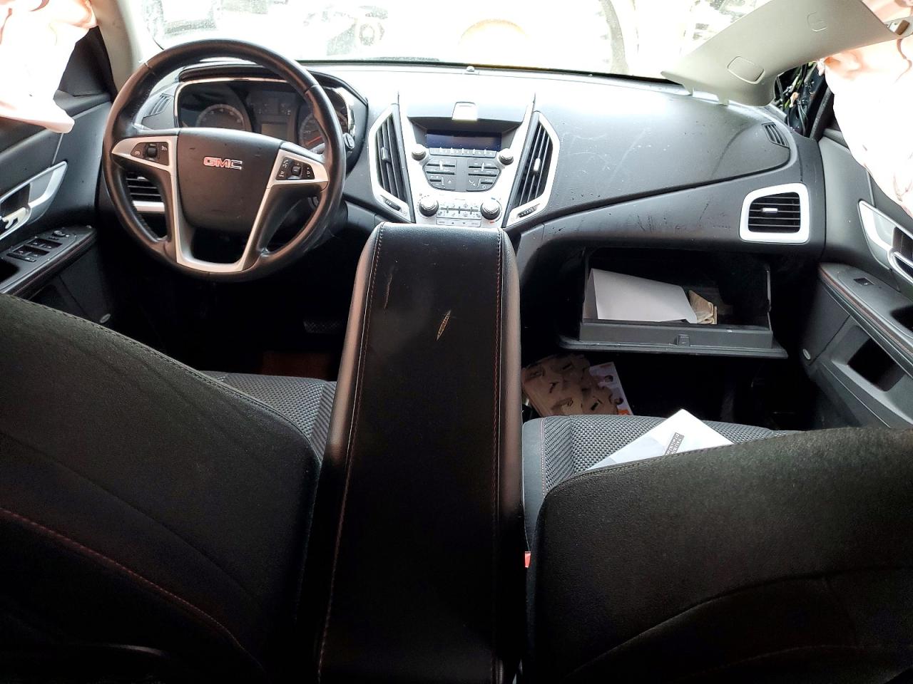 2011 GMC TERRAIN SLE photo 8