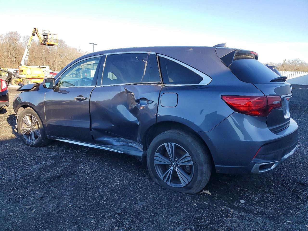 2017 ACURA MDX photo 2