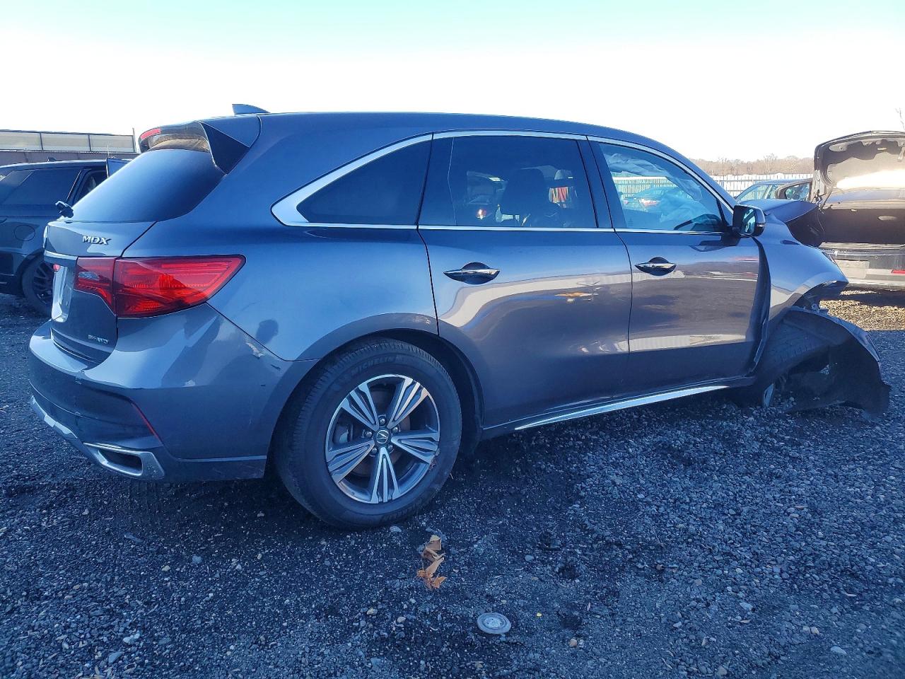 2017 ACURA MDX photo 3