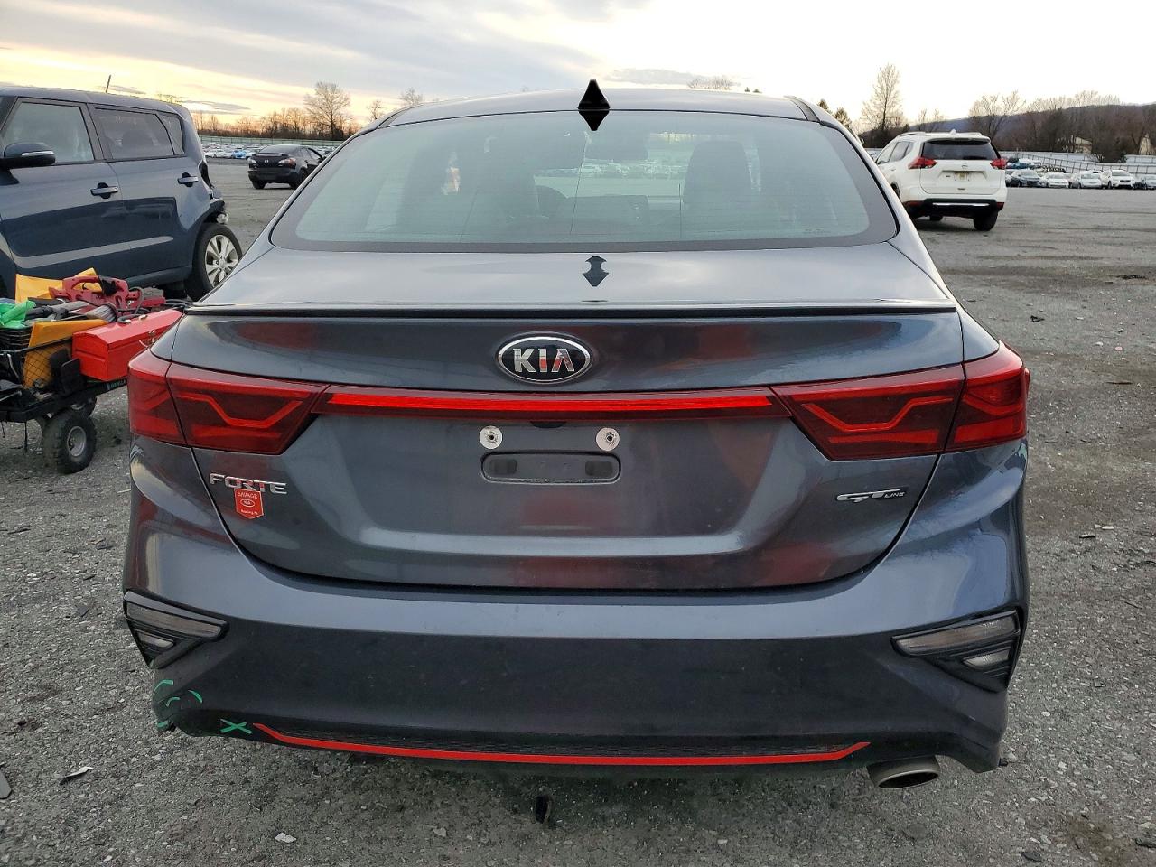 2020 KIA FORTE GT LINE photo 6