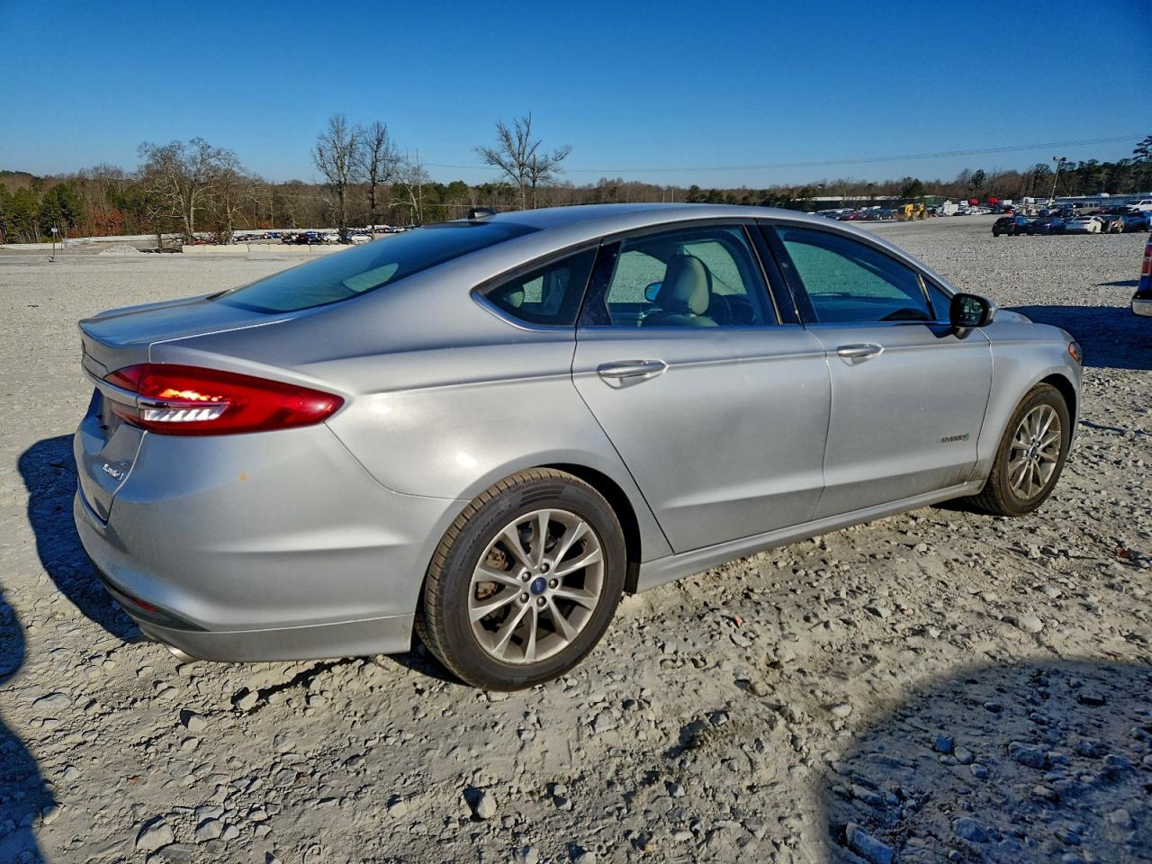 2017 FORD FUSION SE HYBRID photo 3