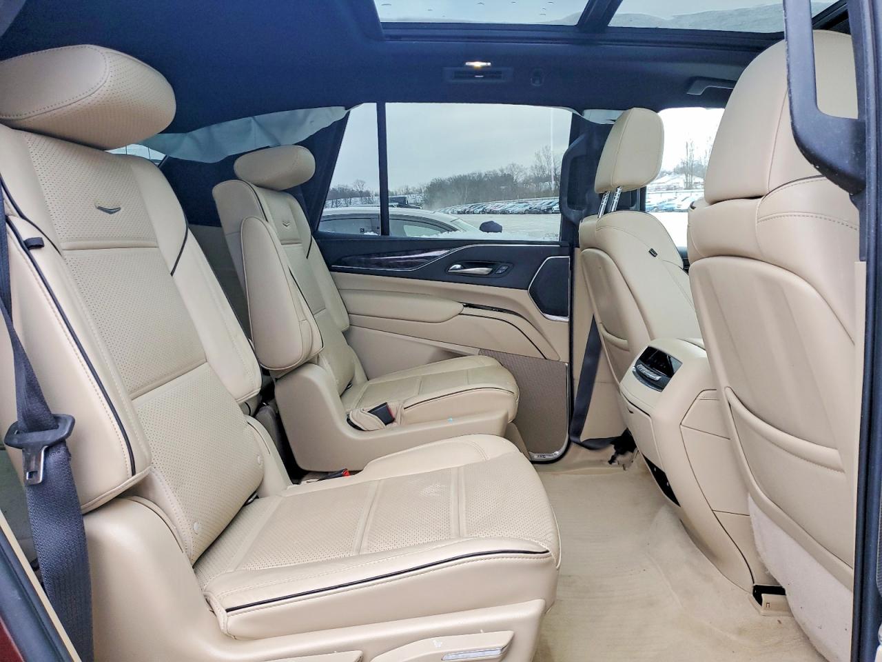 2022 CADILLAC ESCALADE PREMIUM LUXURY photo 11
