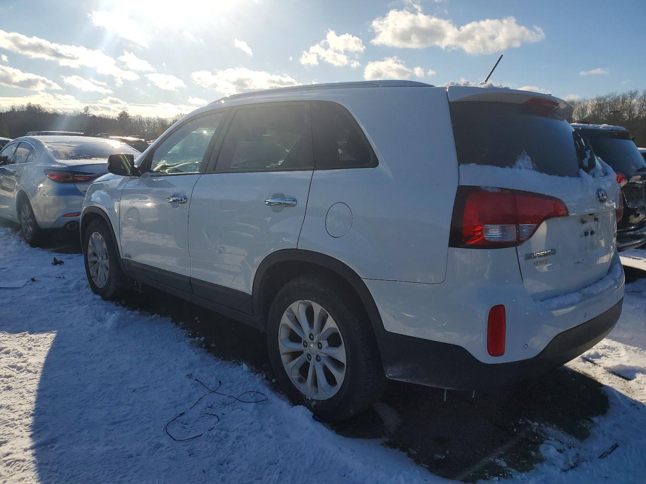 2015 KIA SORENTO EX photo 2