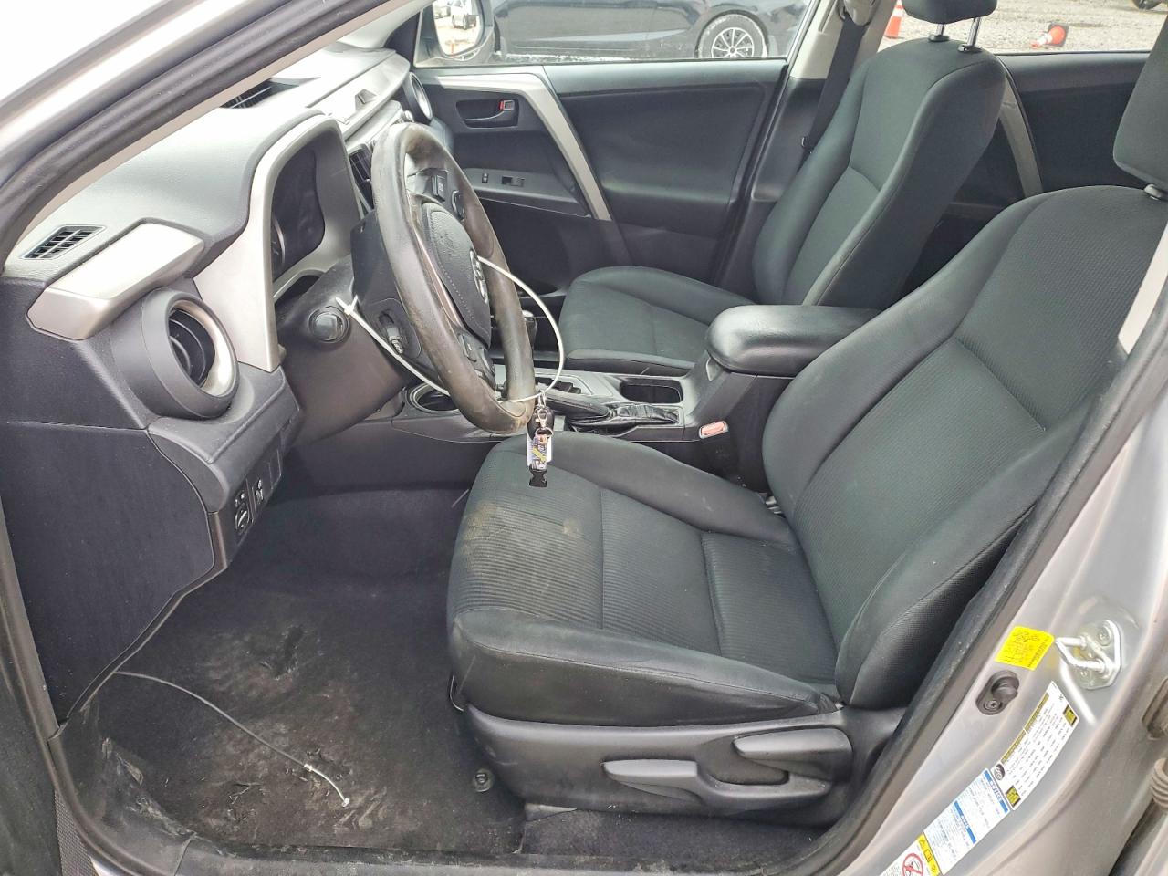 2016 TOYOTA RAV4 LE photo 7