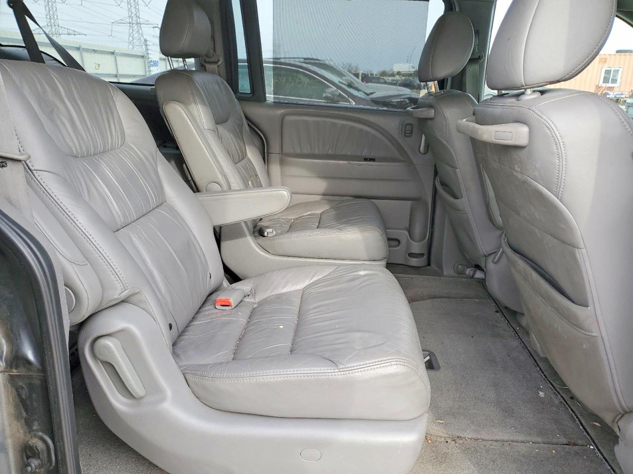 2010 HONDA ODYSSEY EXL photo 11