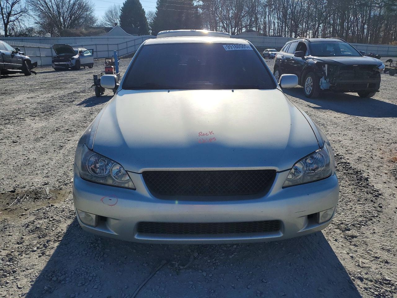 2001 LEXUS IS 300 photo 5