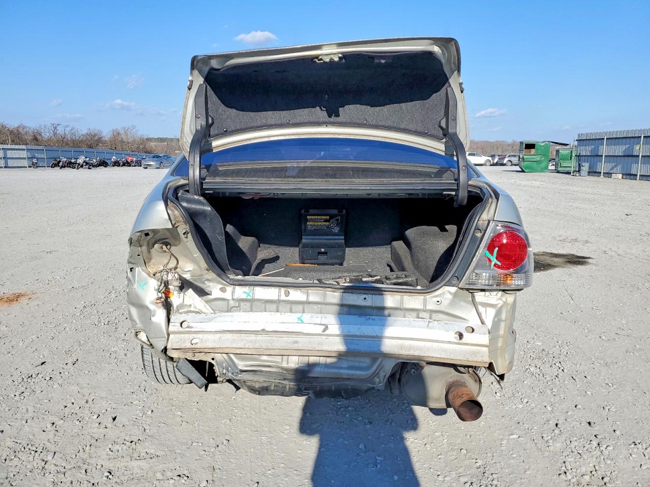2001 LEXUS IS 300 photo 6