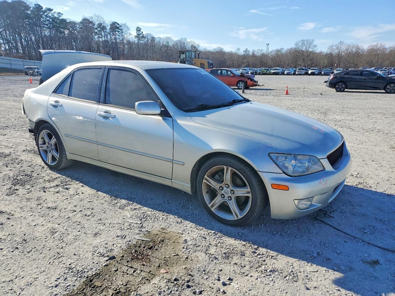2001 LEXUS IS 300 photo 4