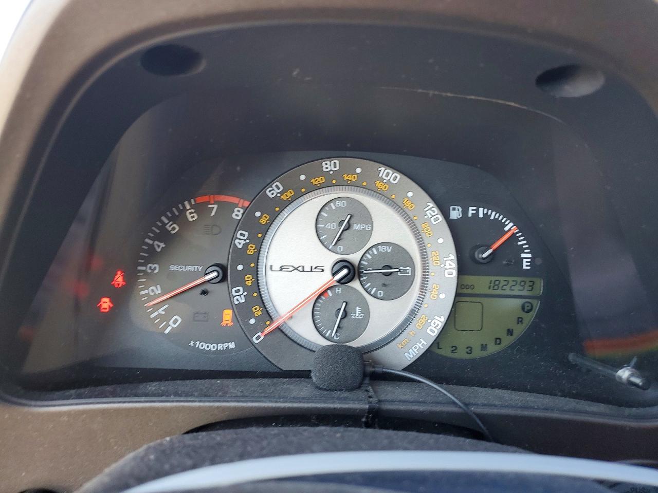 2001 LEXUS IS 300 photo 9