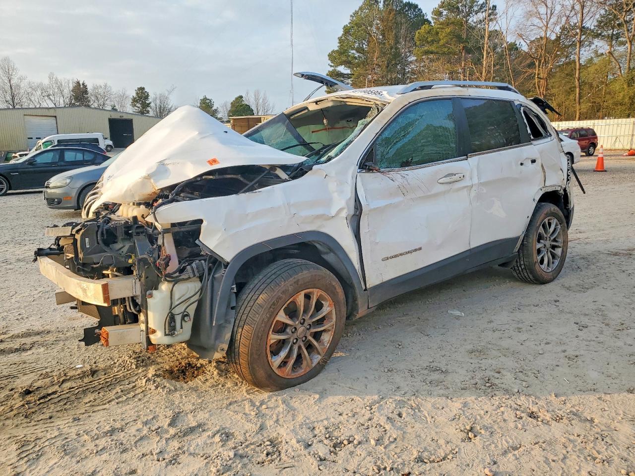2019 JEEP CHEROKEE
