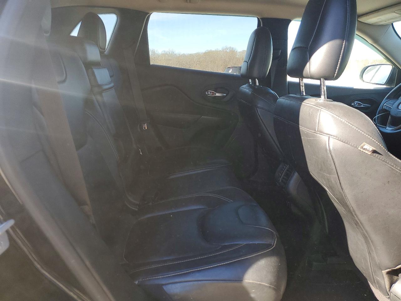 2015 JEEP CHEROKEE LIMITED photo 11