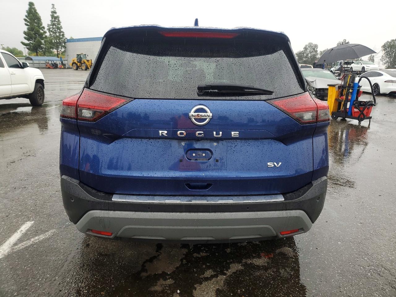 2021 NISSAN ROGUE SV photo 6