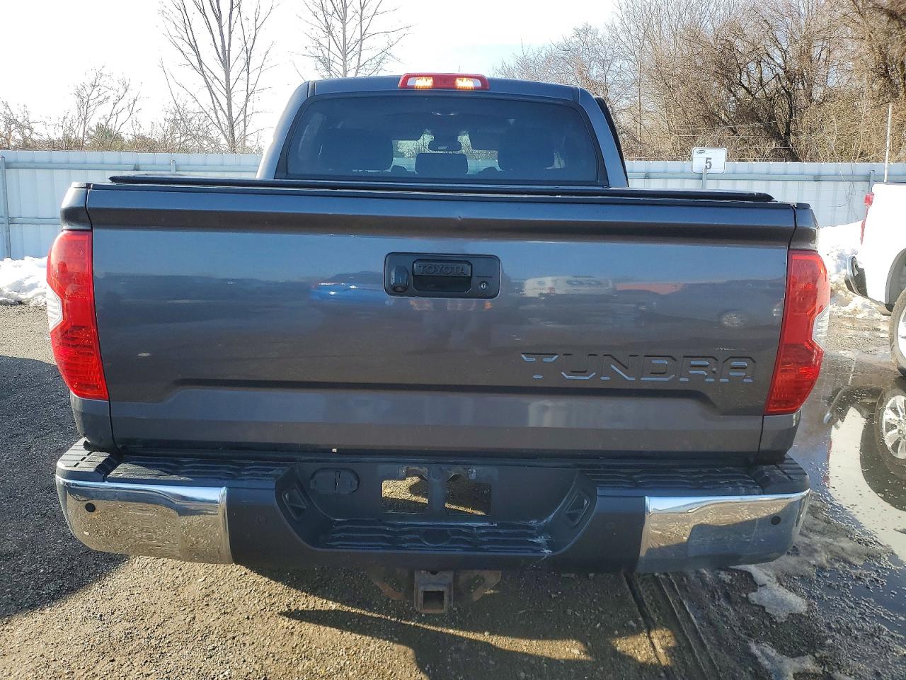 2014 TOYOTA TUNDRA CREWMAX SR5 photo 6