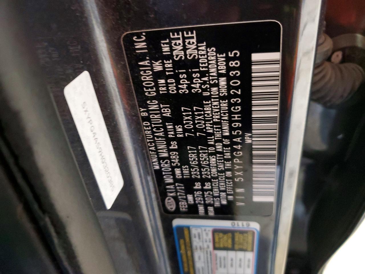 2017 KIA SORENTO LX photo 13